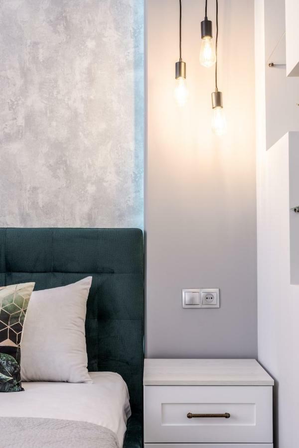 Modern Apartment Lviv Dış mekan fotoğraf