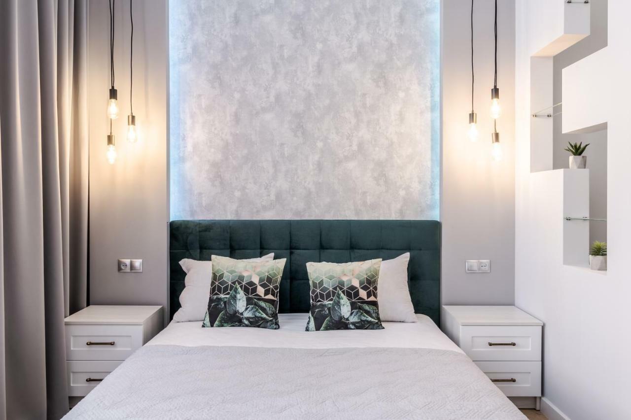 Modern Apartment Lviv Dış mekan fotoğraf