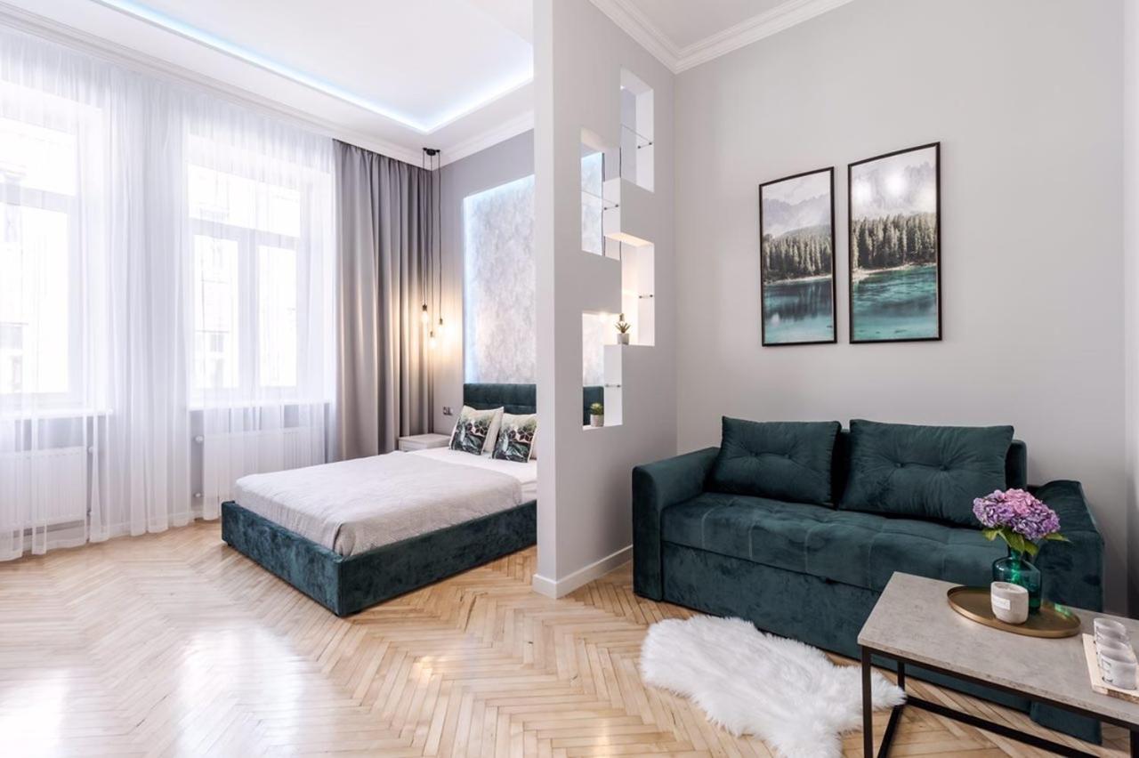 Modern Apartment Lviv Dış mekan fotoğraf